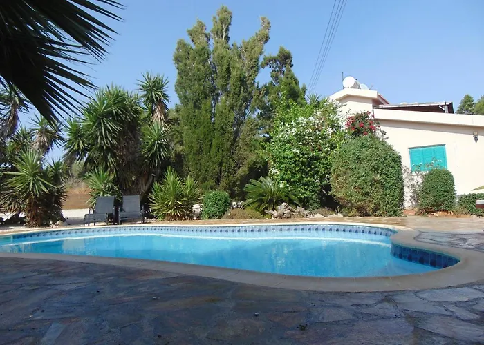 Konnos Villa